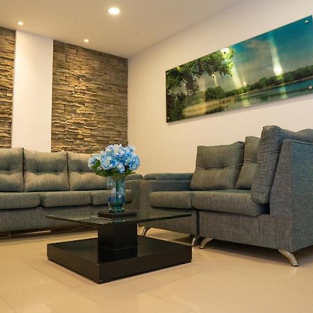 Hotel San Gabriel Barrancabermeja Buitenkant foto